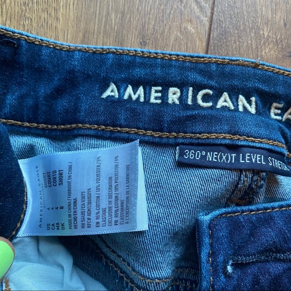 American Eagle ripped Jeans - Picture 2 of 4